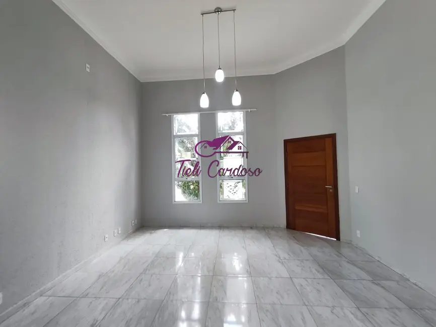 Casa de Condomínio com 3 quartos à venda, 162m2 em Jardim Residencial Alto de Itaici, Indaiatuba - SP - imagem 8 Foto 8 de Casa de Condomínio com 3 quartos à venda, 162m2 em Jardim Residencial Alto de Itaici, Indaiatuba - SP