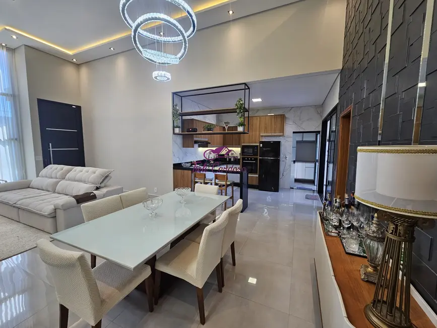 Foto 1 de Casa de Condomínio com 3 quartos para alugar, 180m2 em Indaiatuba - SP