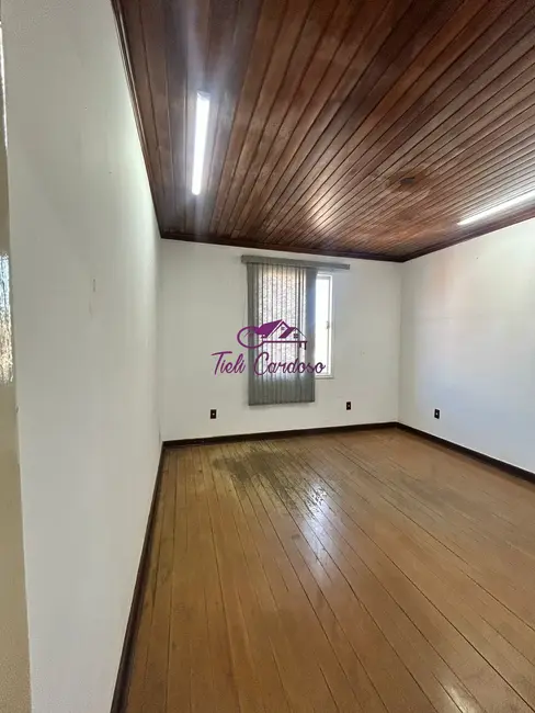 Foto 8 de Casa com 3 quartos à venda, 110m2 em Centro, Indaiatuba - SP