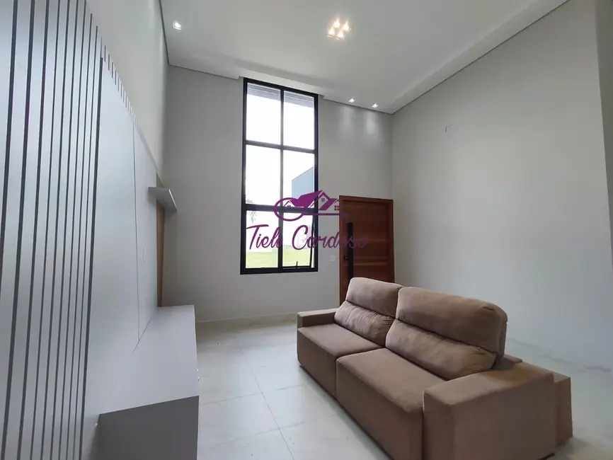Casa de Condomínio com 3 quartos à venda, 187m2 em Indaiatuba - SP - imagem 1 Foto 1 de Casa de Condomínio com 3 quartos à venda, 187m2 em Indaiatuba - SP