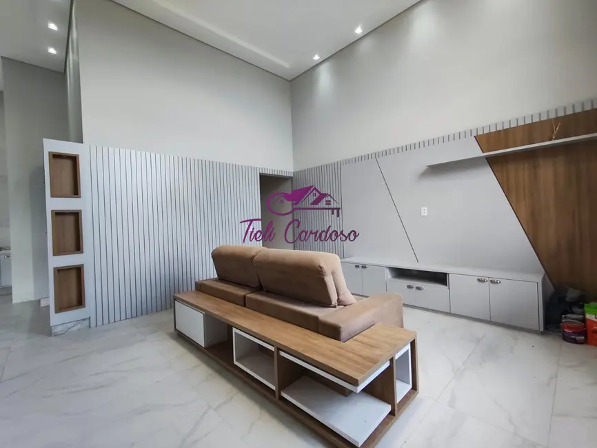 Casa de Condomínio com 3 quartos à venda, 187m2 em Indaiatuba - SP - imagem 3 Foto 3 de Casa de Condomínio com 3 quartos à venda, 187m2 em Indaiatuba - SP