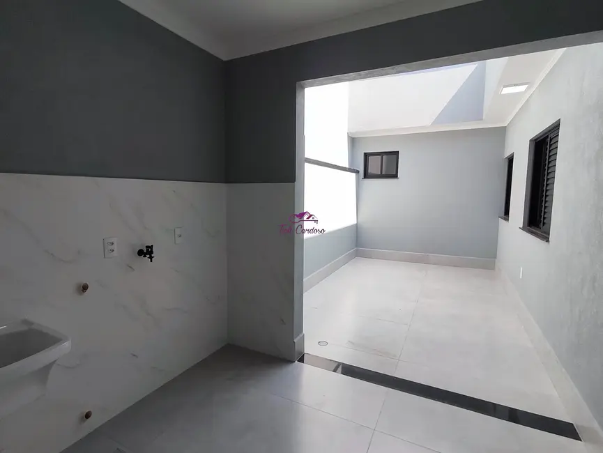 Foto 9 de Casa com 3 quartos à venda e para alugar, 120m2 em Jardim Residencial Nova Veneza, Indaiatuba - SP