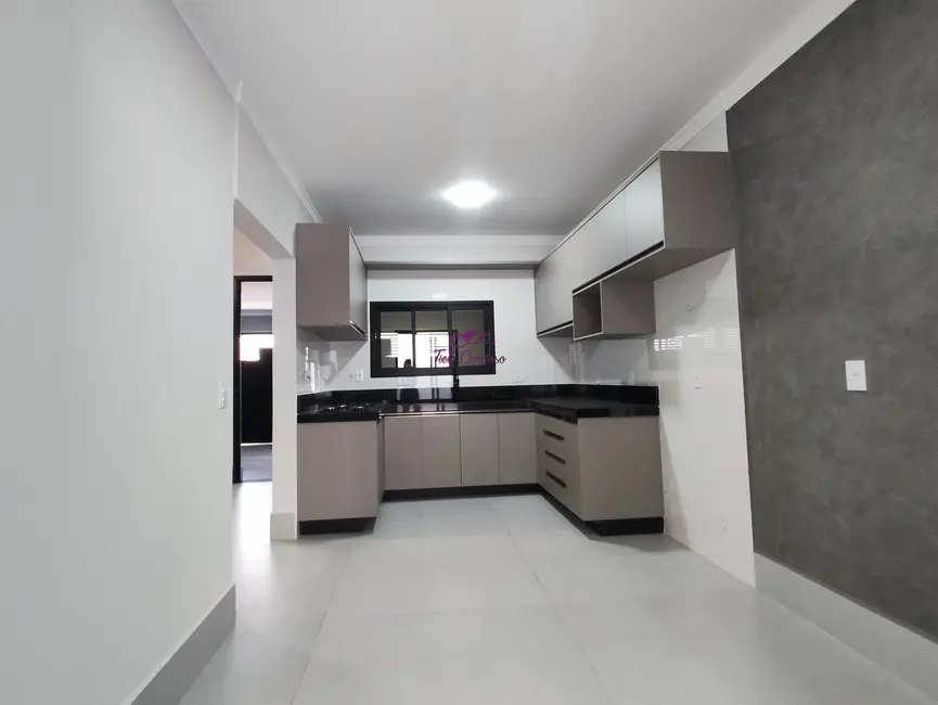 Foto 8 de Casa com 3 quartos à venda e para alugar, 120m2 em Jardim Residencial Nova Veneza, Indaiatuba - SP