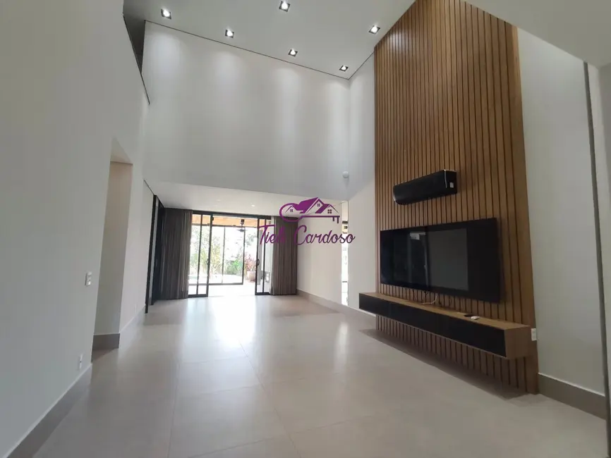 Foto 2 de Casa de Condomínio com 5 quartos para alugar, 320m2 em Residencial Duas Marias, Indaiatuba - SP