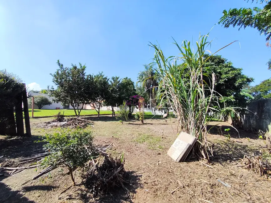 Foto 9 de Chácara com 4 quartos à venda e para alugar, 1000m2 em Chácara Belvedere, Indaiatuba - SP