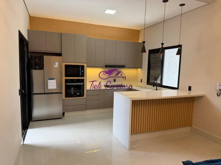 Foto 1 de Casa com 3 quartos à venda, 110m2 em Indaiatuba - SP