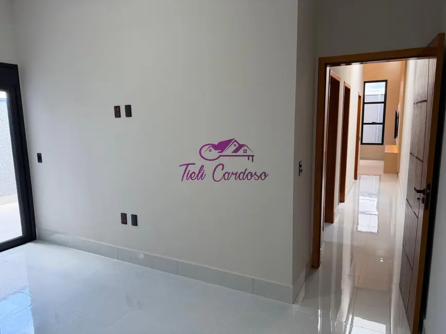 Foto 8 de Casa com 3 quartos à venda, 110m2 em Indaiatuba - SP