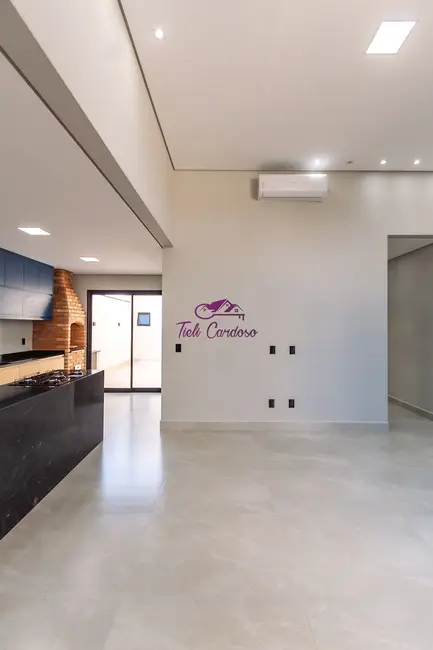 Foto 3 de Casa com 3 quartos à venda, 115m2 em Indaiatuba - SP