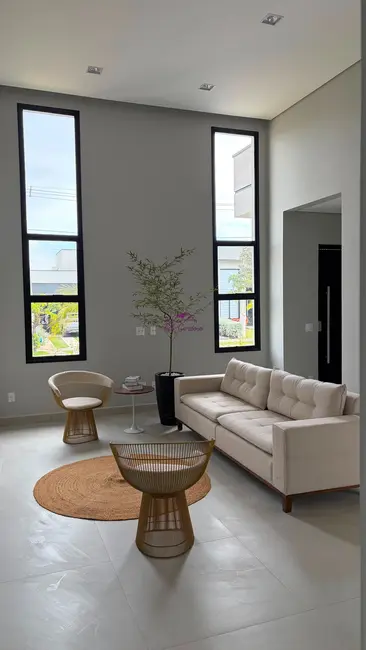 Foto 1 de Casa de Condomínio com 3 quartos à venda, 160m2 em Jardim Laguna, Indaiatuba - SP