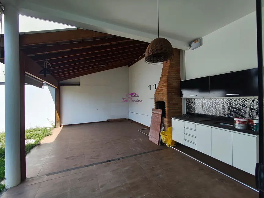 Casa com 4 quartos à venda, 200m2 em Jardim Regente, Indaiatuba - SP - imagem 6 Foto 6 de Casa com 4 quartos à venda, 200m2 em Jardim Regente, Indaiatuba - SP
