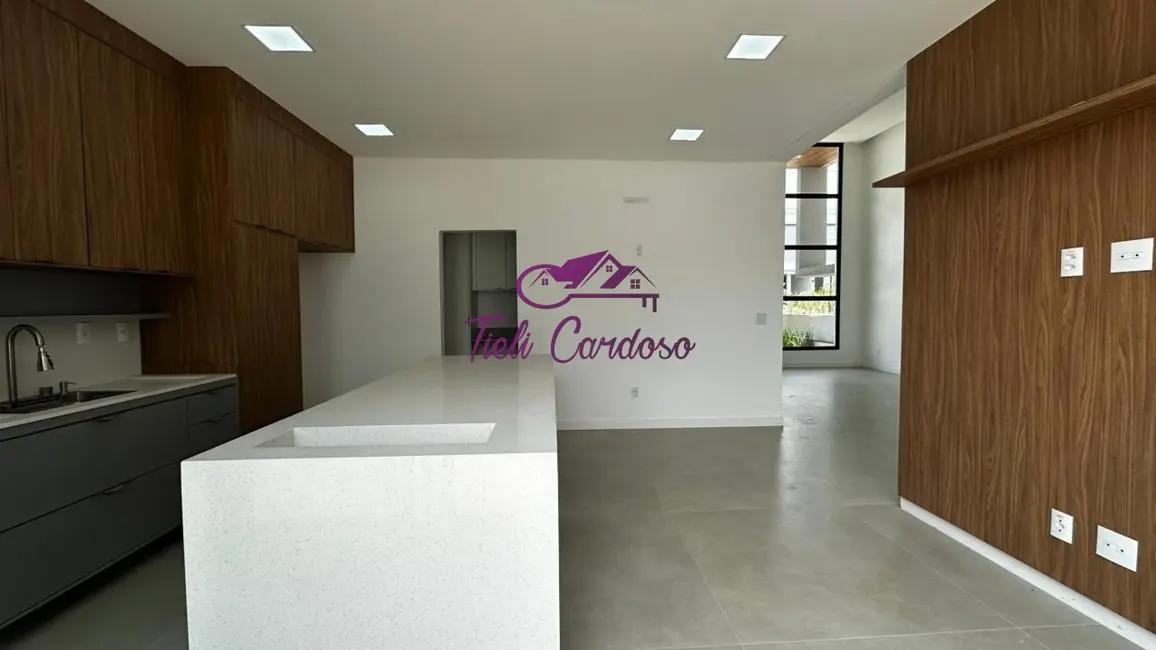Foto 3 de Casa de Condomínio com 3 quartos à venda, 220m2 em Indaiatuba - SP