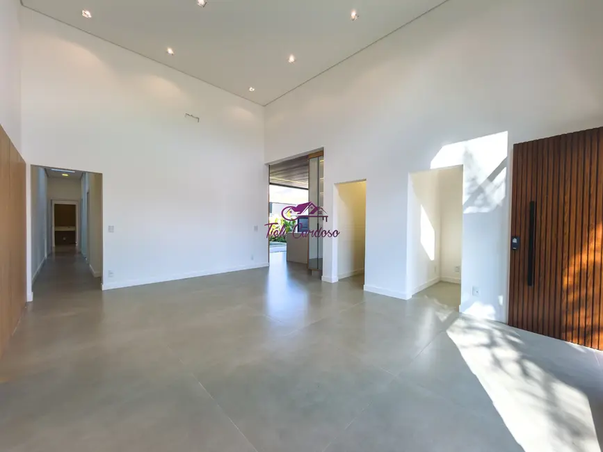 Foto 3 de Casa de Condomínio com 3 quartos à venda, 195m2 em Indaiatuba - SP