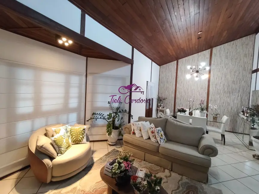Foto 1 de Casa com 3 quartos à venda e para alugar, 215m2 em Jardim Esplanada, Indaiatuba - SP