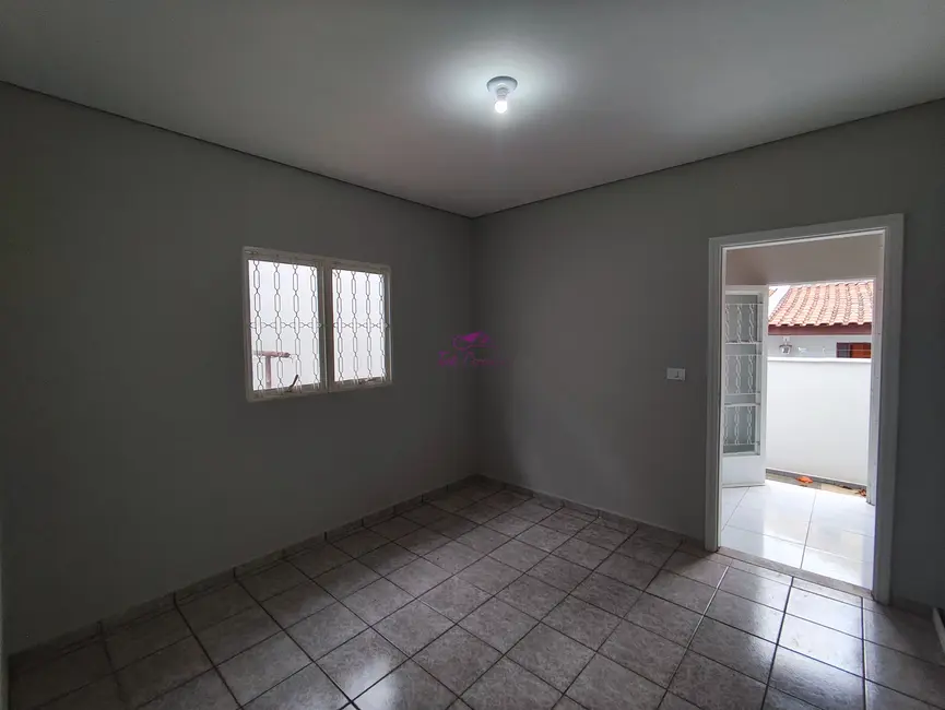 Foto 9 de Casa com 2 quartos para alugar, 130m2 em Vila Georgina, Indaiatuba - SP