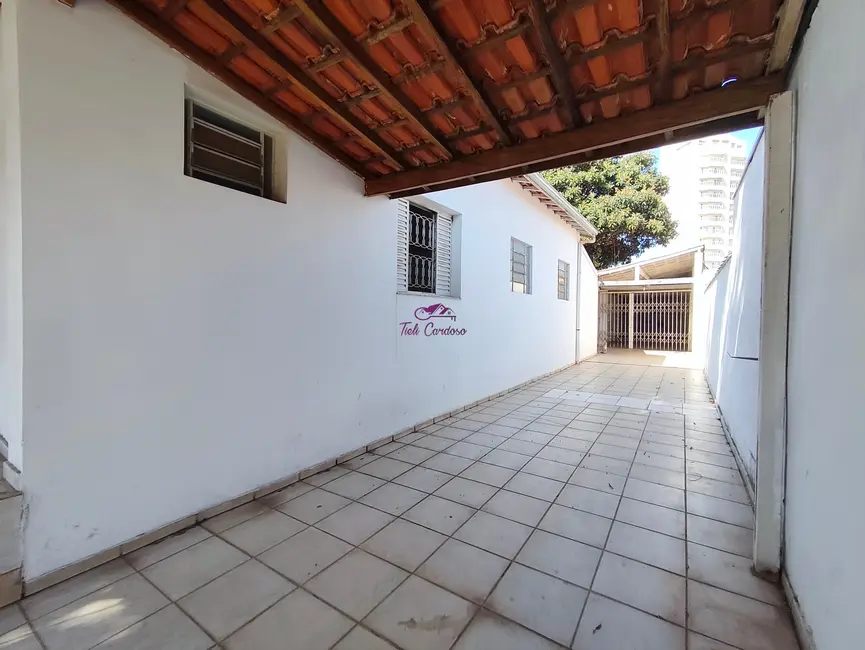 Foto 2 de Casa com 2 quartos para alugar, 229m2 em Centro, Indaiatuba - SP