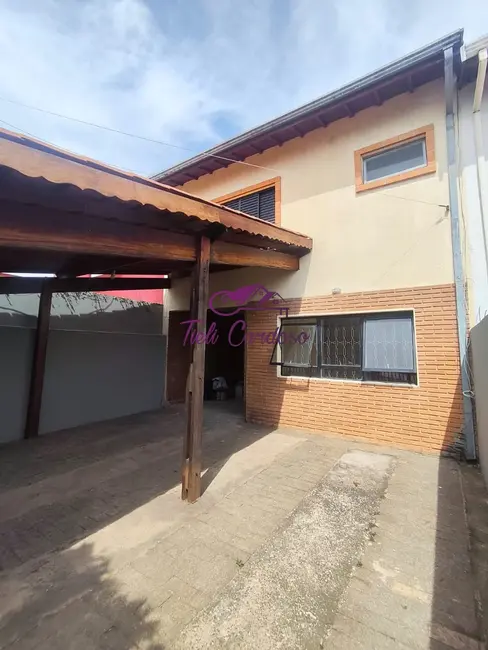 Foto 3 de Casa com 3 quartos para alugar, 159m2 em Jardim Recanto do Valle, Indaiatuba - SP