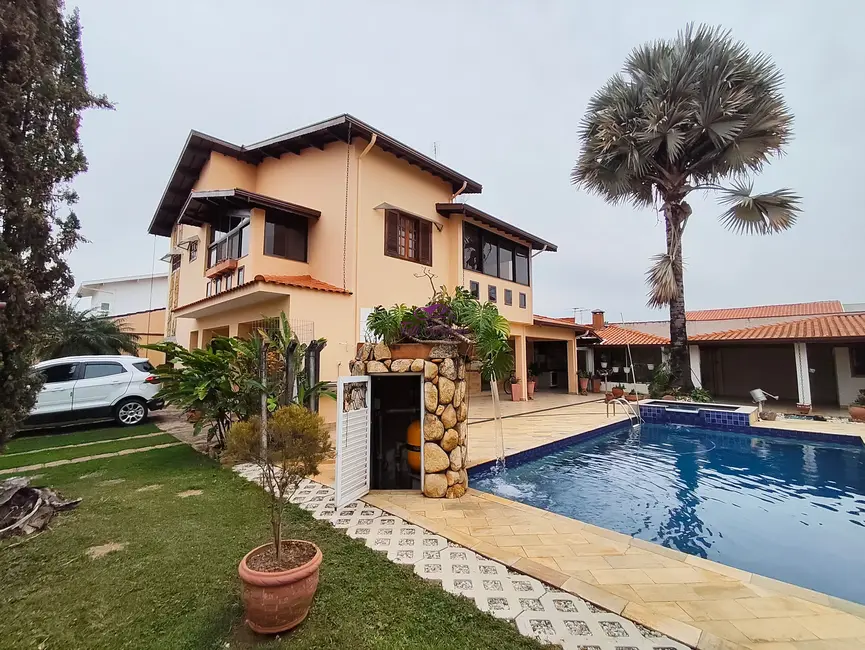 Casa com 3 quartos à venda e para alugar, 460m2 em Vila Suíça, Indaiatuba - SP - imagem 2 Foto 2 de Casa com 3 quartos à venda e para alugar, 460m2 em Vila Suíça, Indaiatuba - SP
