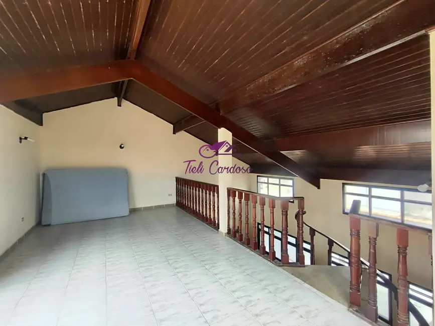 Casa com 3 quartos à venda, 227m2 em Peruibe - SP - imagem 3 Foto 3 de Casa com 3 quartos à venda, 227m2 em Peruibe - SP