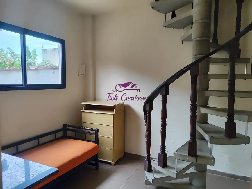 Casa com 3 quartos à venda, 227m2 em Peruibe - SP - imagem 9 Foto 9 de Casa com 3 quartos à venda, 227m2 em Peruibe - SP