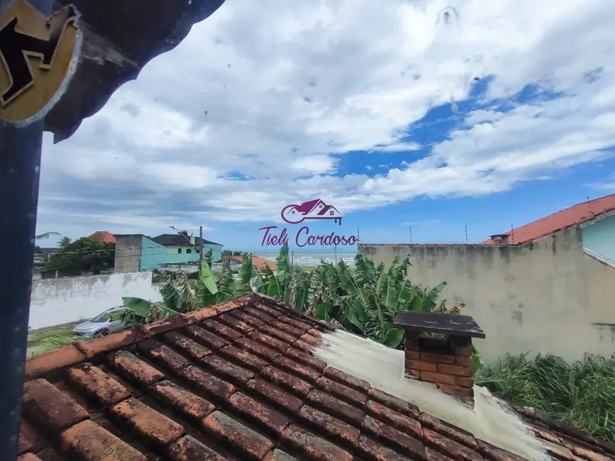 Casa com 3 quartos à venda, 227m2 em Peruibe - SP - imagem 4 Foto 4 de Casa com 3 quartos à venda, 227m2 em Peruibe - SP