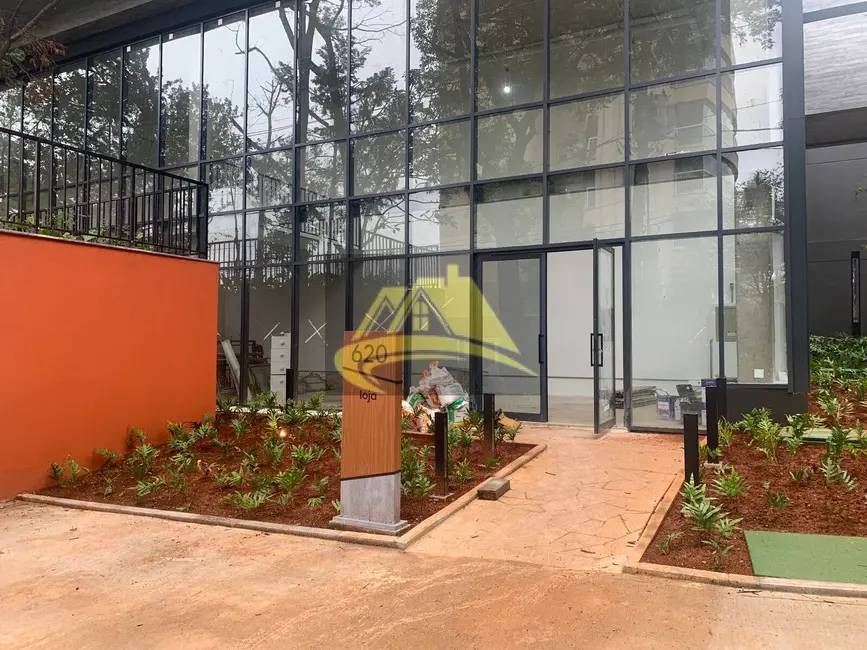 Foto 2 de Loja à venda, 243m2 em São Paulo - SP