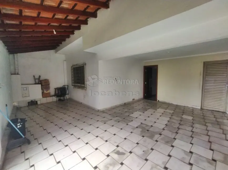 Foto 2 de Casa com 3 quartos para alugar, 96m2 em Sao Jose Do Rio Preto - SP