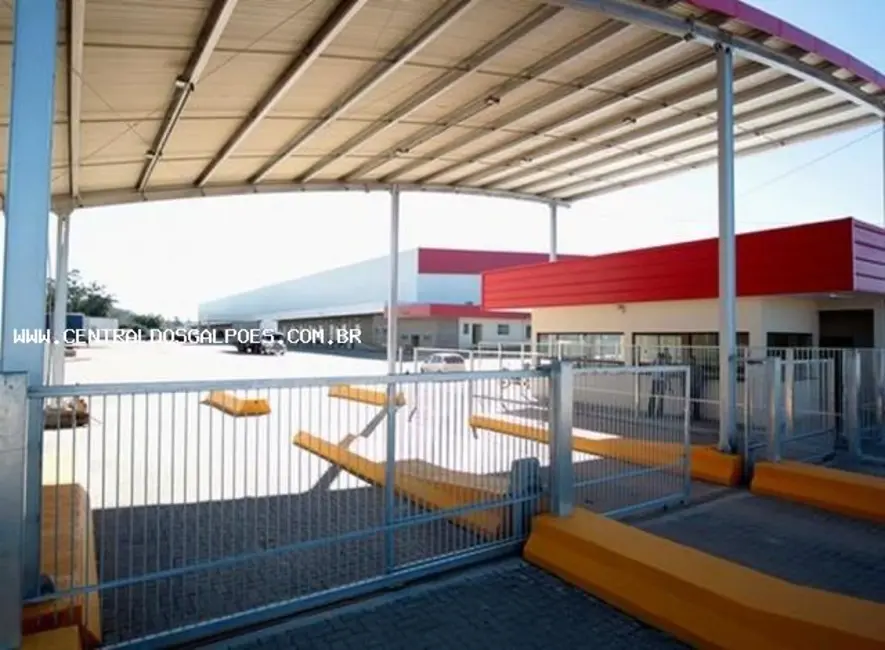 Armazém / Galpão para alugar, 2370m2 em Nova Santa Rita - RS - imagem 2 Foto 2 de Armazém / Galpão para alugar, 2370m2 em Nova Santa Rita - RS