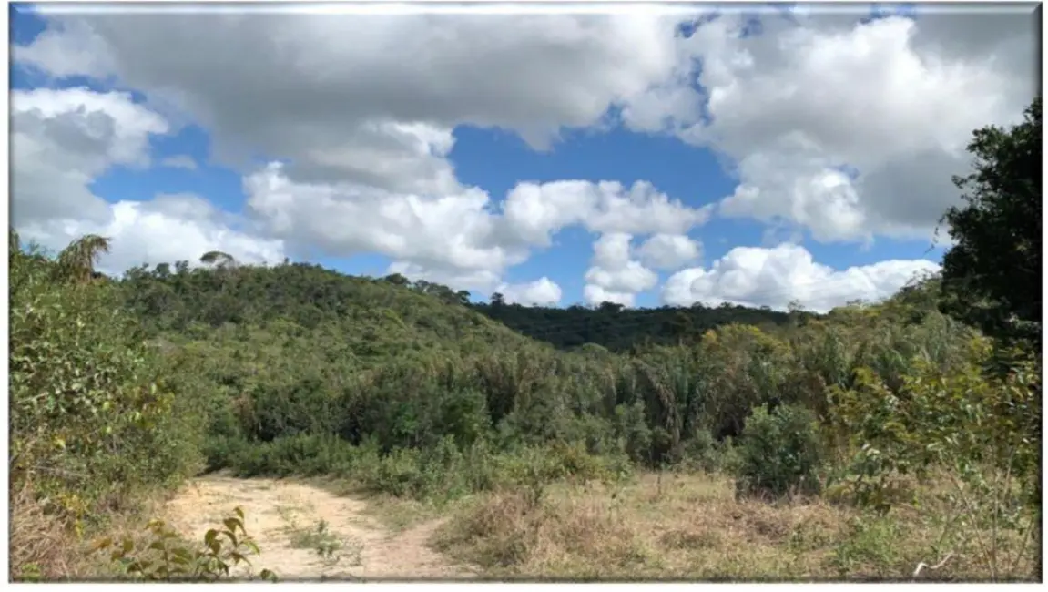 Foto 1 de Terreno / Lote à venda em Mata De Sao Joao - BA