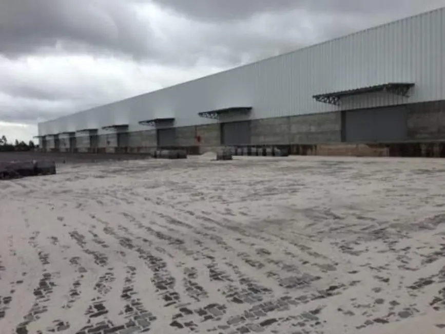 Foto 1 de Armazém / Galpão para alugar, 12000m2 em Camacari - BA
