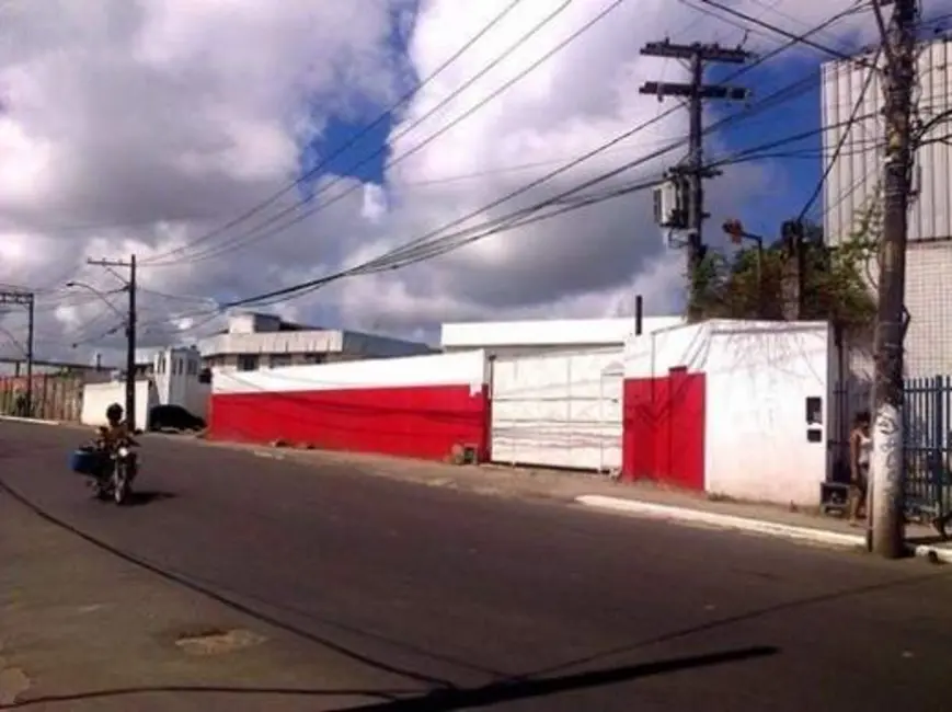 Foto 5 de Terreno / Lote à venda, 4000m2 em Salvador - BA
