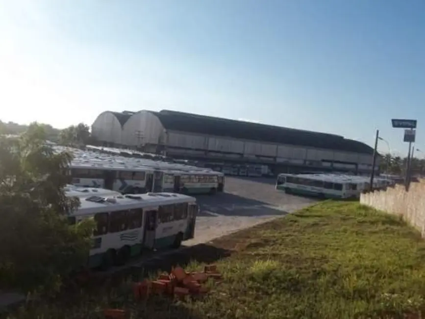 Terreno / Lote para alugar, 8000m2 em Salvador - BA - imagem 1 Foto 1 de Terreno / Lote para alugar, 8000m2 em Salvador - BA