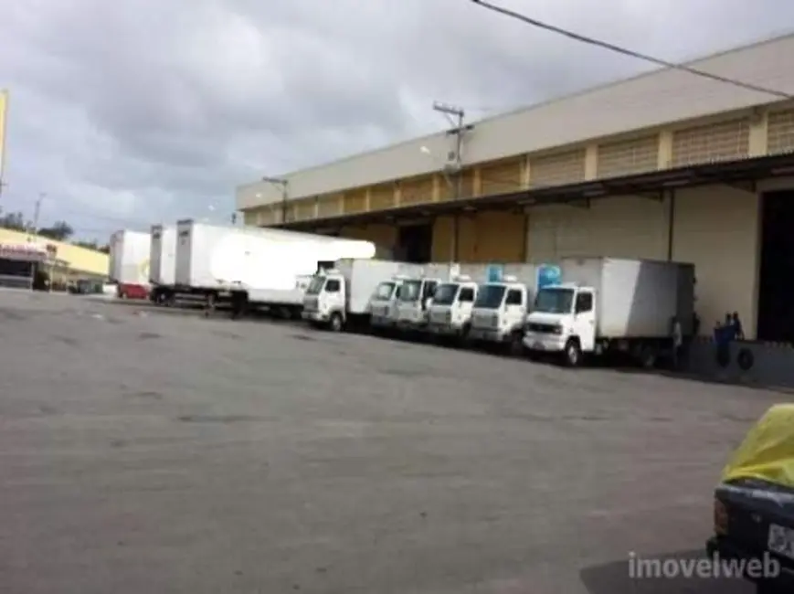 Terreno / Lote para alugar, 3100m2 em Salvador - BA - imagem 9 Foto 9 de Terreno / Lote para alugar, 3100m2 em Salvador - BA