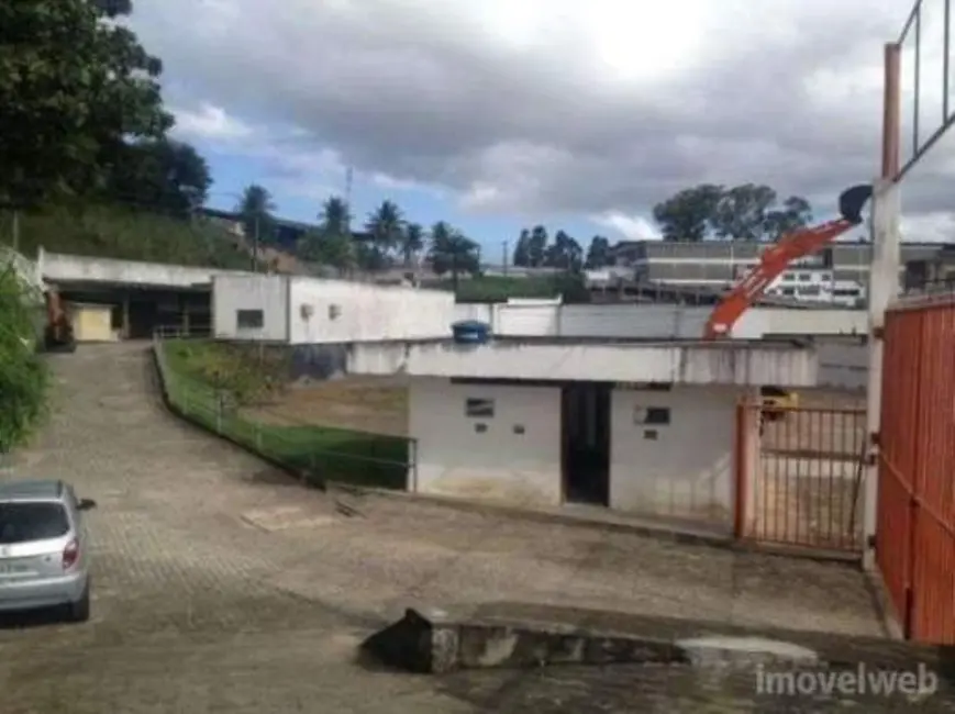 Foto 4 de Terreno / Lote à venda em Salvador - BA