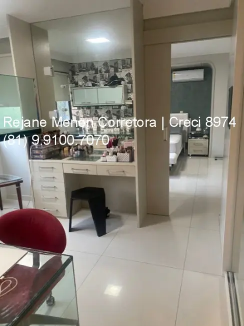 Foto 9 de Apartamento com 4 quartos à venda, 220m2 em Jaqueira, Recife - PE