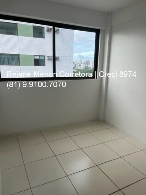 Foto 4 de Apartamento com 2 quartos à venda, 44m2 em Torre, Recife - PE