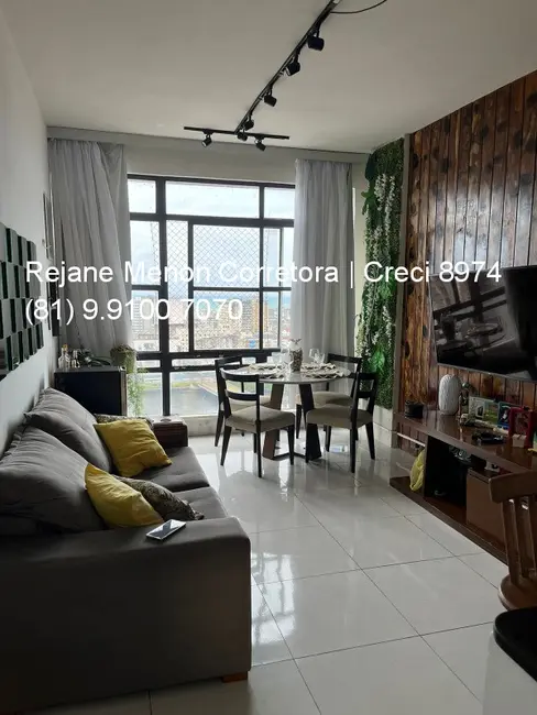 Foto 1 de Apartamento com 2 quartos à venda, 82m2 em Boa Vista, Recife - PE