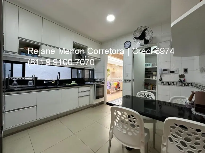 Casa com 4 quartos à venda, 232m2 em Boa Viagem, Recife - PE - imagem 8 Foto 8 de Casa com 4 quartos à venda, 232m2 em Boa Viagem, Recife - PE