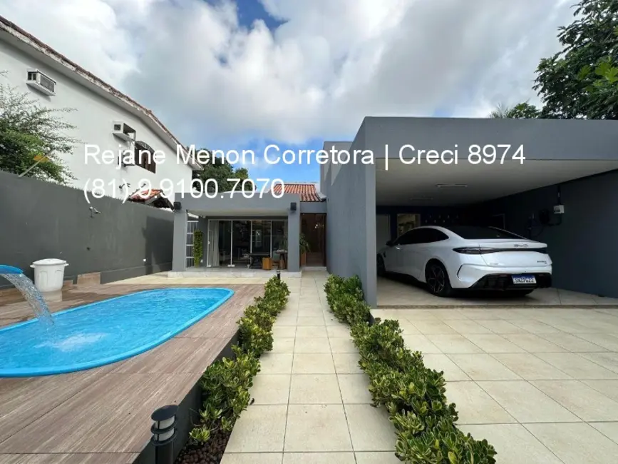 Casa com 4 quartos à venda, 232m2 em Boa Viagem, Recife - PE - imagem 3 Foto 3 de Casa com 4 quartos à venda, 232m2 em Boa Viagem, Recife - PE