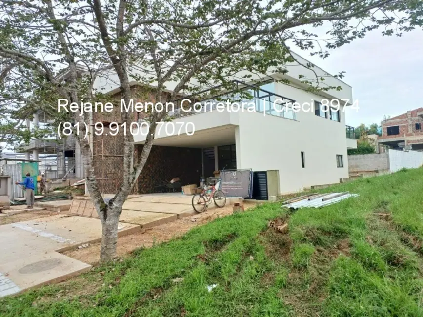 Casa com 4 quartos à venda, 285m2 em Várzea, Recife - PE - imagem 3 Foto 3 de Casa com 4 quartos à venda, 285m2 em Várzea, Recife - PE