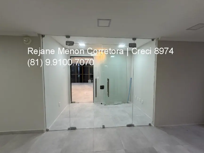 Sala Comercial para alugar, 117m2 em Boa Vista, Recife - PE - imagem 2 Foto 2 de Sala Comercial para alugar, 117m2 em Boa Vista, Recife - PE