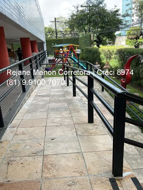 Apartamento com 3 quartos à venda, 82m2 em Casa Amarela, Recife - PE - imagem 3 Foto 3 de Apartamento com 3 quartos à venda, 82m2 em Casa Amarela, Recife - PE