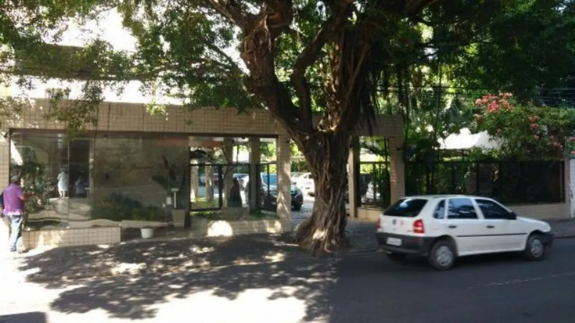 Foto 2 de Apartamento com 4 quartos à venda, 240m2 em Graças, Recife - PE