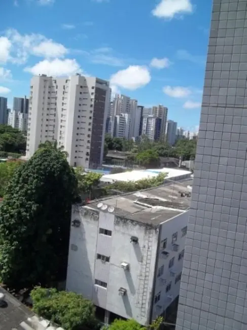 Foto 5 de Apartamento com 4 quartos à venda, 147m2 em Casa Forte, Recife - PE