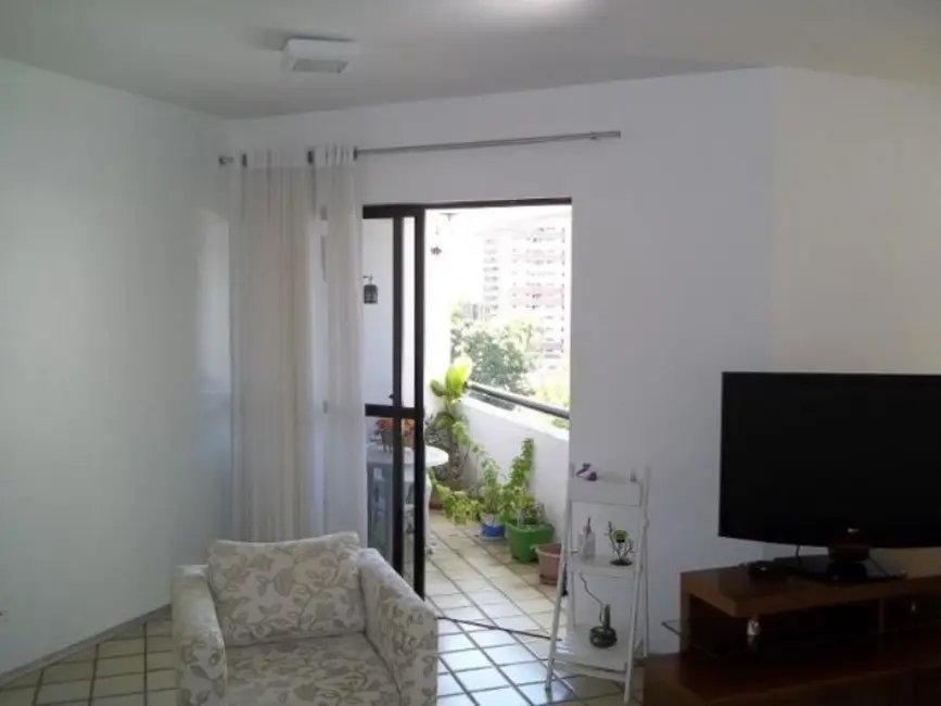 Foto 3 de Apartamento com 4 quartos à venda, 147m2 em Casa Forte, Recife - PE