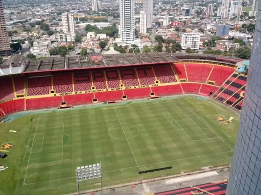 Foto 6 de Apartamento com 4 quartos à venda, 166m2 em Ilha do Retiro, Recife - PE