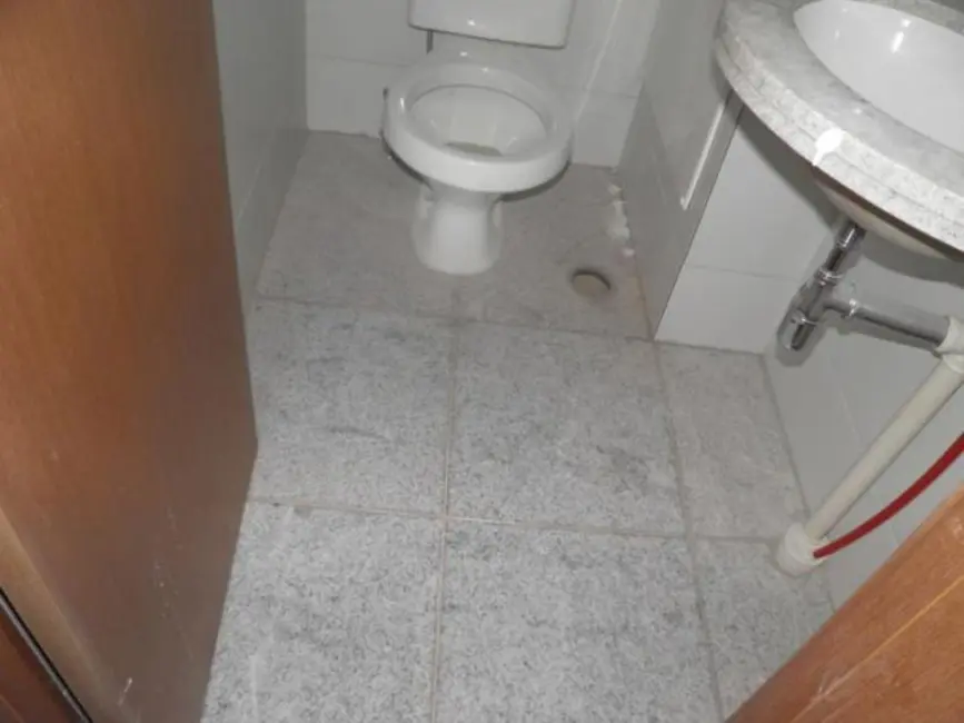 Foto 2 de Sala Comercial para alugar, 31m2 em Pina, Recife - PE