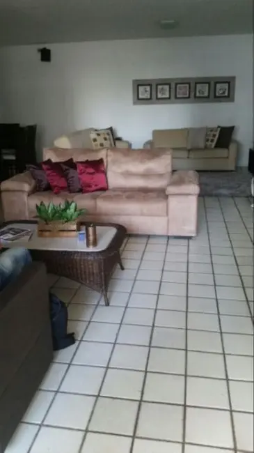 Foto 7 de Apartamento com 4 quartos à venda, 220m2 em Madalena, Recife - PE