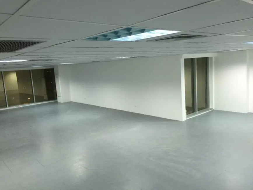 Foto 1 de Sala Comercial para alugar, 182m2 em Pina, Recife - PE