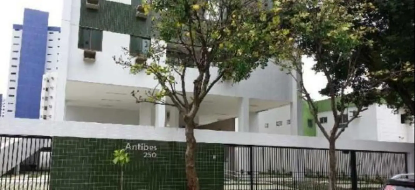 Foto 2 de Apartamento com 2 quartos à venda, 63m2 em Madalena, Recife - PE