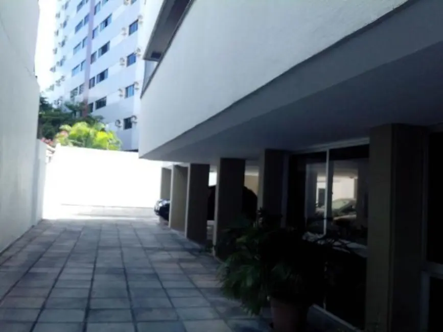 Foto 7 de Apartamento com 3 quartos à venda, 130m2 em Torre, Recife - PE